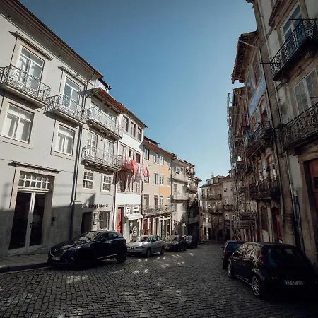 Guest Downtown Taipas *