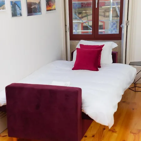 Guest Downtown Taipas