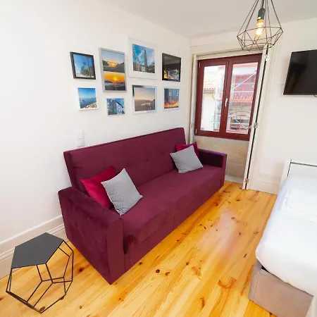 Guest Downtown Taipas *