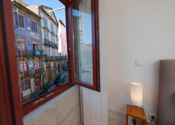 Guest Downtown Taipas *