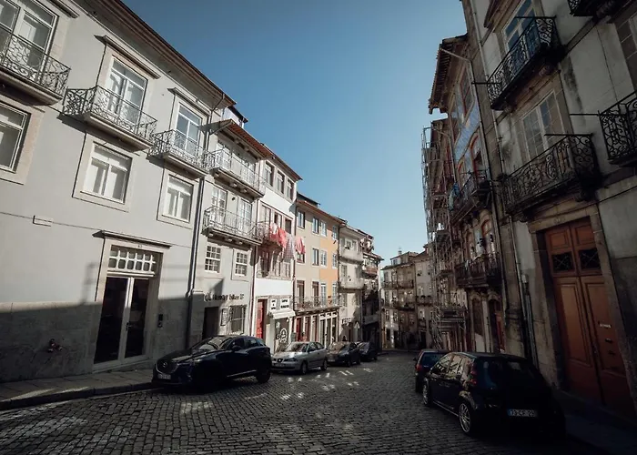 Guest Downtown Taipas *