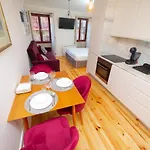 Guest Downtown Taipas Apartament Porto