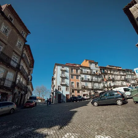 Guest Downtown Taipas